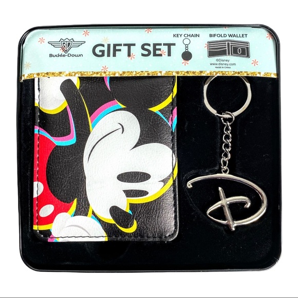 NIB Disney Mickey Mouse Bifold Wallet & Keychain Gift Set - Picture 8 of 10